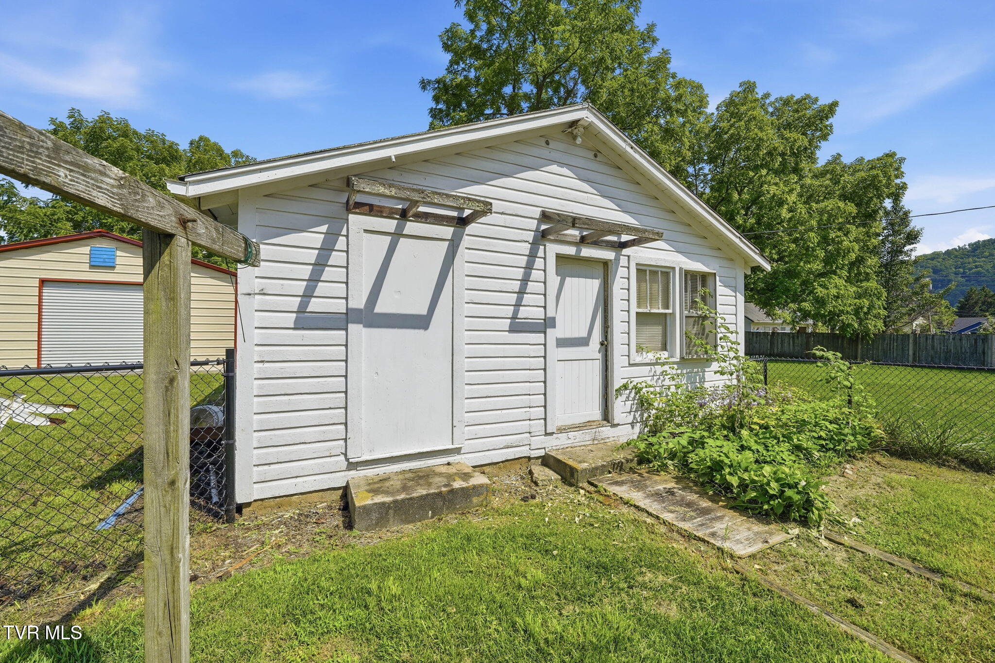 220 North Reece Avenue Mountain City, TN 37683 - Photo 33 of 44 second house