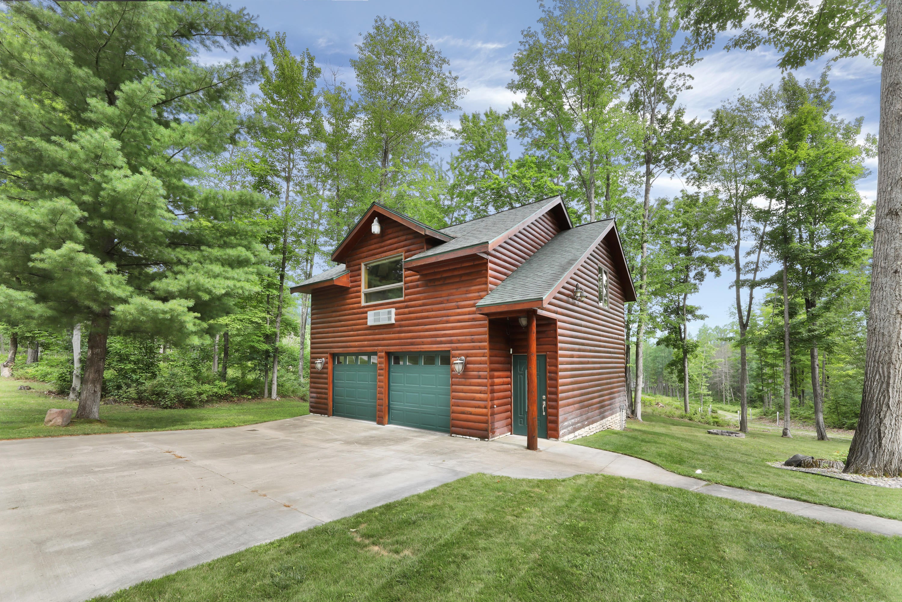 7061 Lutz Road Atlanta, MI 49709 - Photo 6 of 42 Gallery Image 6