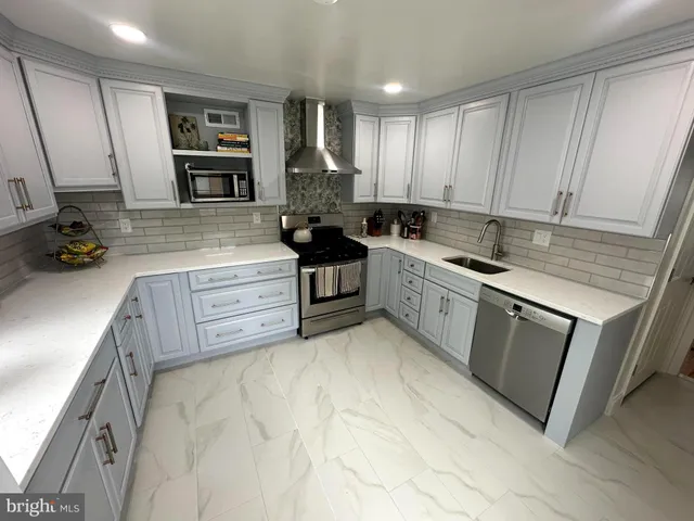 $3,000 | 5209 Mineola Road, College Park, MD 20740