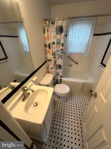 $3,000 | 5209 Mineola Road, College Park, MD 20740