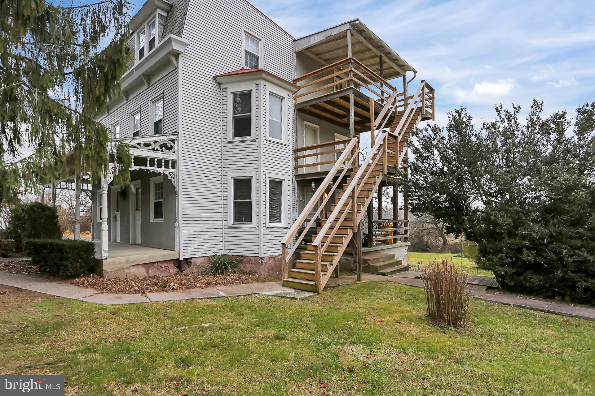 747 Freemansville Road Reading, PA 19607 - Photo 1 of 25 Gallery Image 1