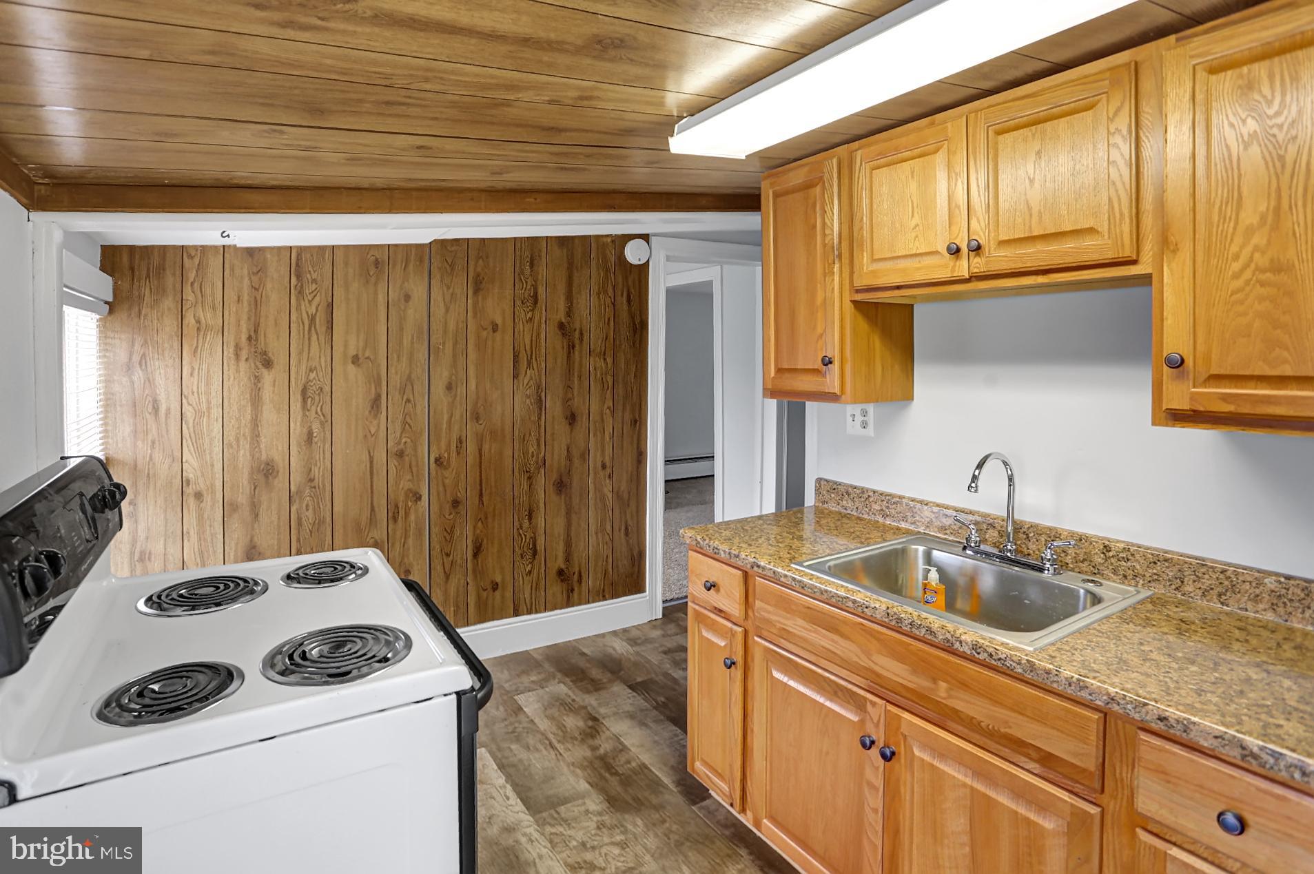 747 Freemansville Road Reading, PA 19607 - Photo 13 of 25 Gallery Image 13