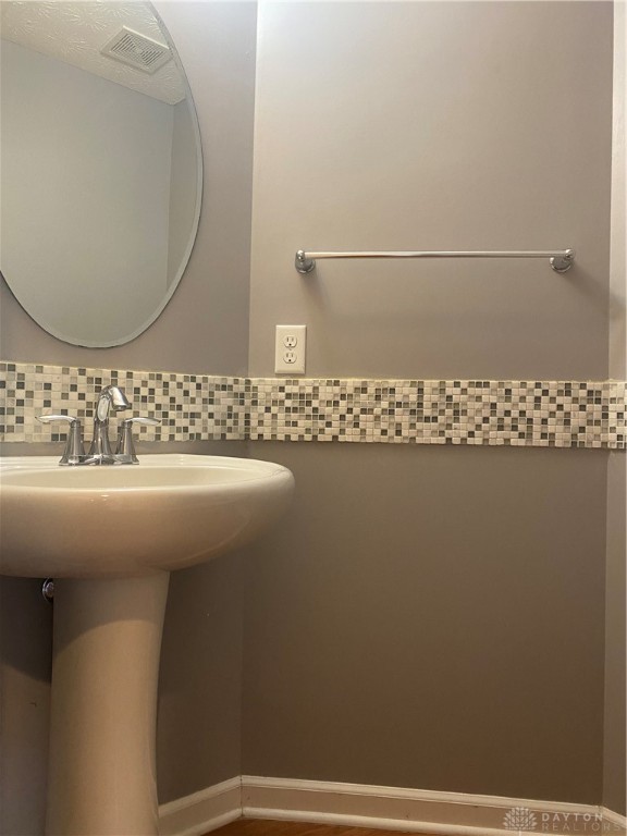 6846 Paragon Road Dayton, OH 45459 - Photo 4 of 35 half bathroom