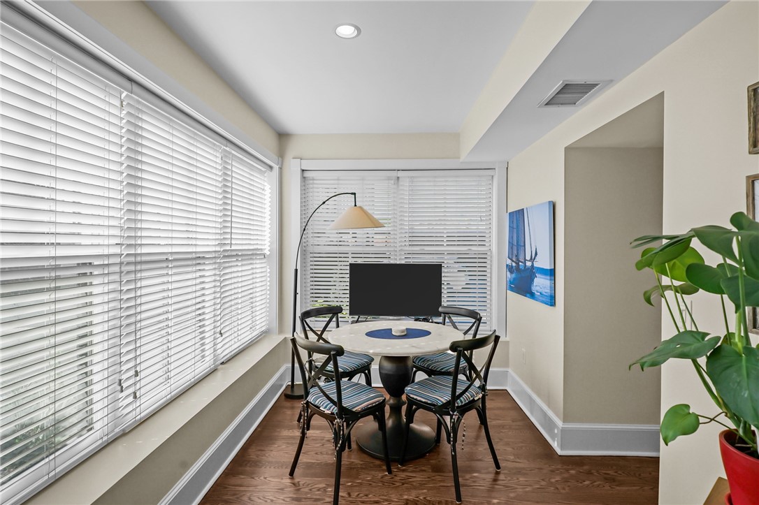 423 Hope Street, Unit 1A Bristol, RI 02809 - Photo 17 of 45 Wall of windows in the kitchen