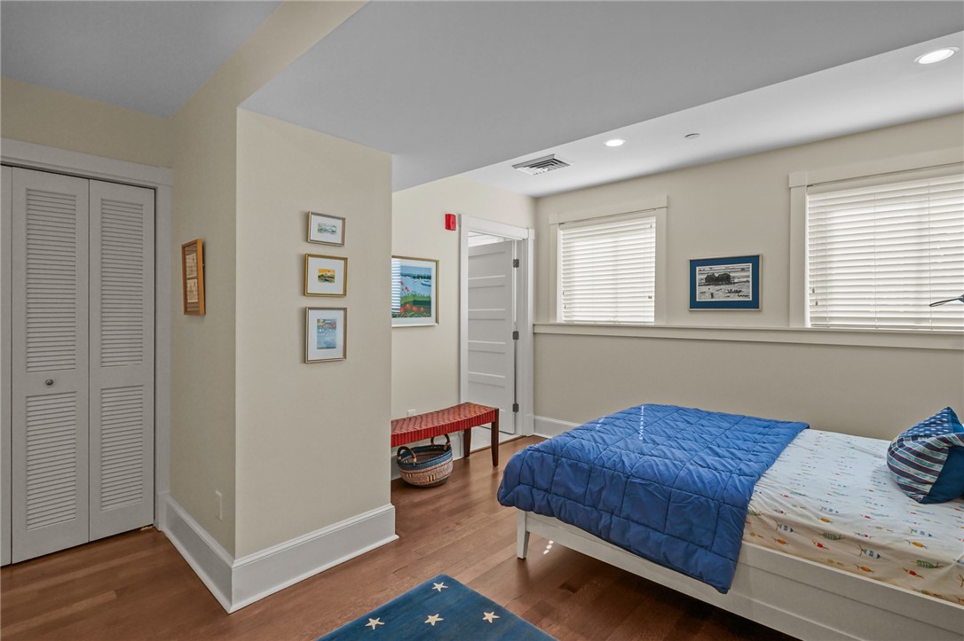 423 Hope Street, Unit 1A Bristol, RI 02809 - Photo 24 of 45 Bedroom 1