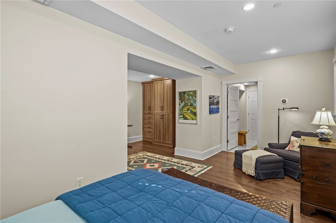 423 Hope Street, Unit 1A Bristol, RI 02809 - Photo 33 of 45 Primary suite