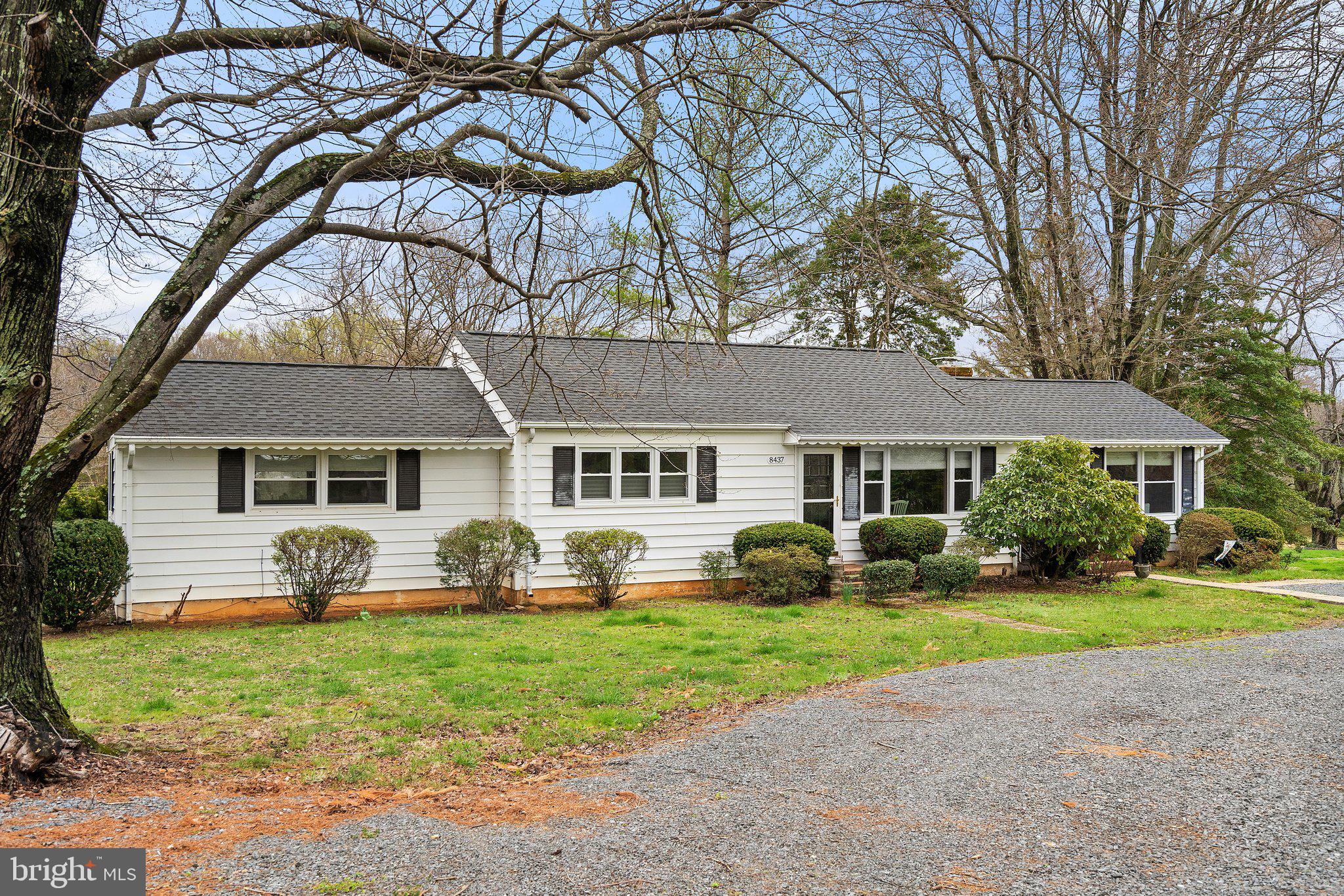 8437 Meetze Road Warrenton, VA 20187 - Photo 1 of 39 Welcome to 8437 Meetze Rd!