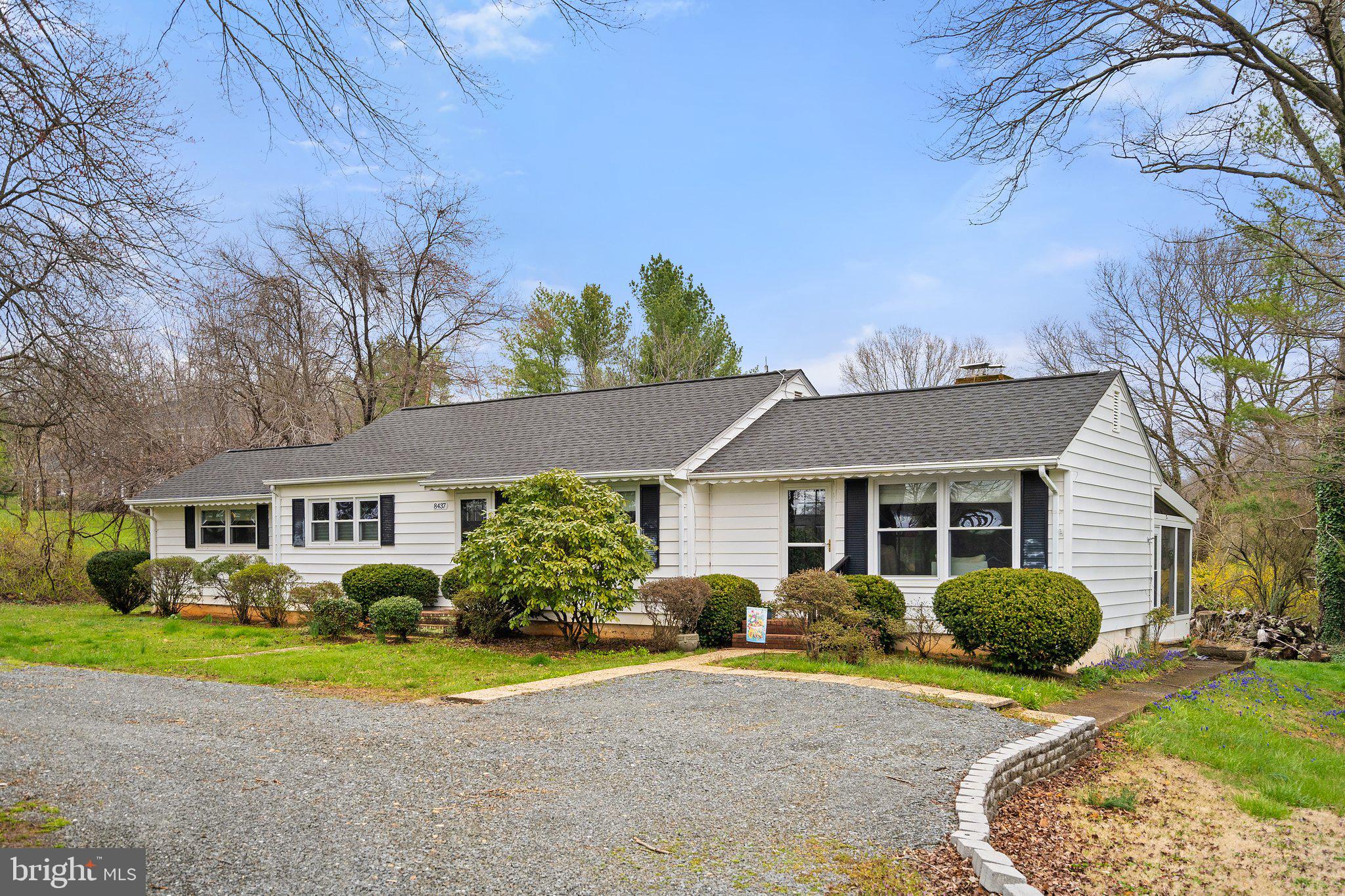 8437 Meetze Road Warrenton, VA 20187 - Photo 2 of 39 Gallery Image 2