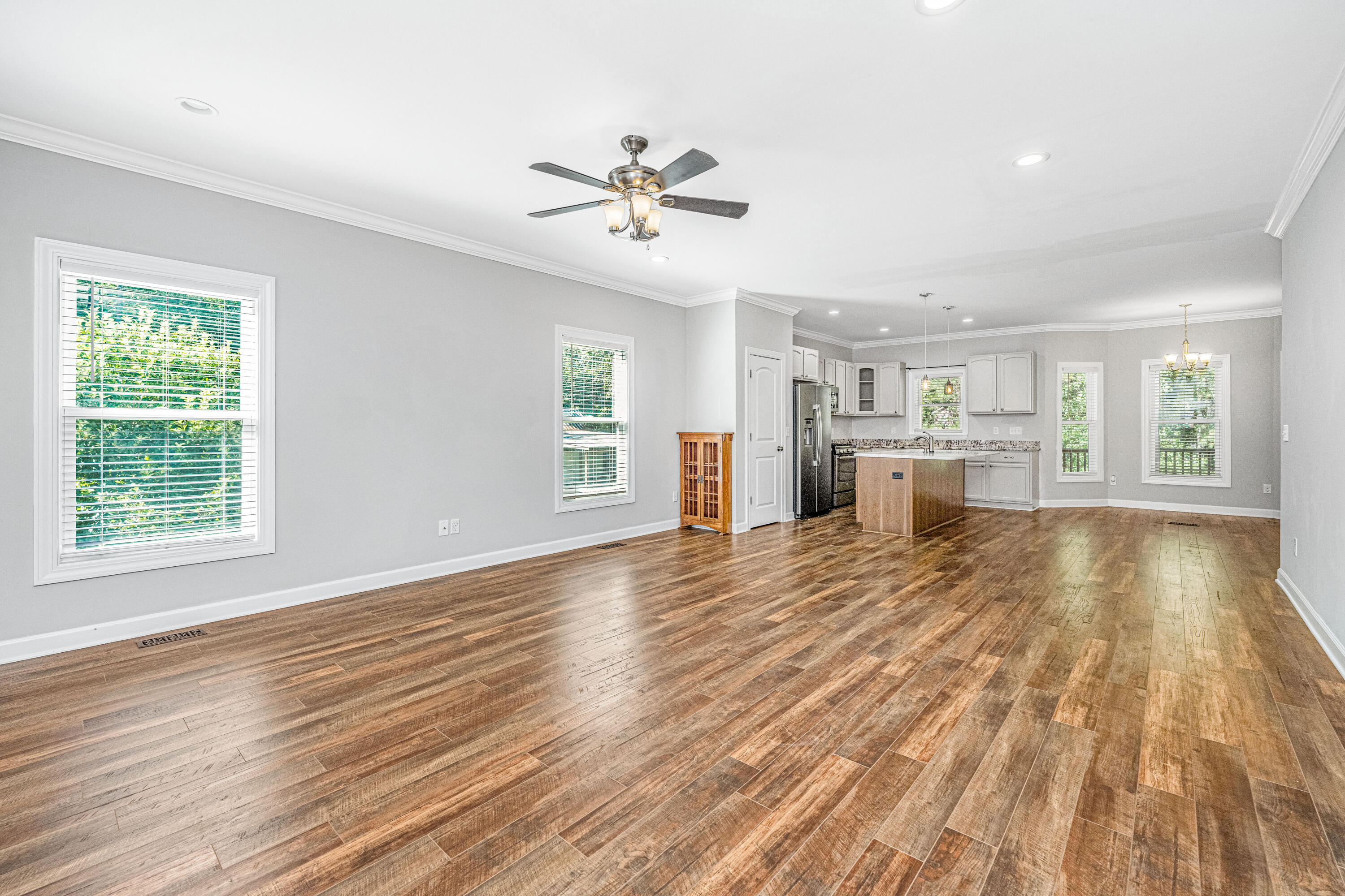 150 Newton Road Summerville, SC 29483 - Photo 8 of 46 105NewtonLn009