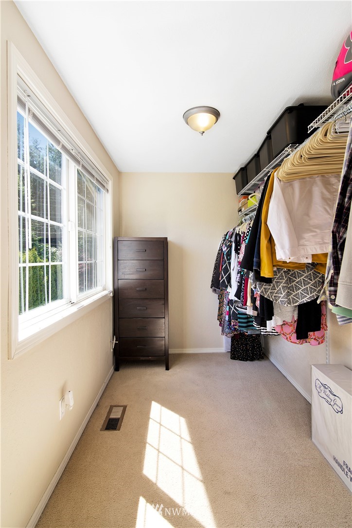 6407 Norma Beach Road Edmonds, WA 98026 - Photo 24 of 25 Gallery Image 24