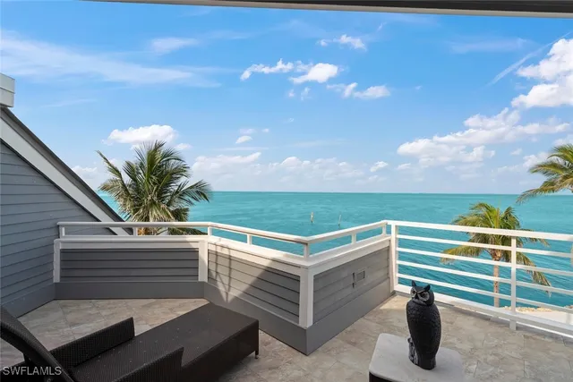 $2,694,000 | 1602 Lands End Village, Captiva, FL 33924