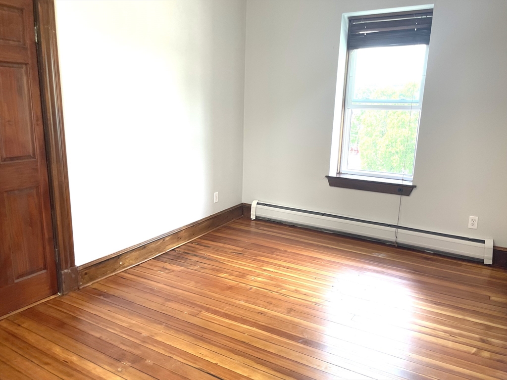 28 Montebello Road, Unit 2 Boston, MA 02130 - Photo 6 of 26