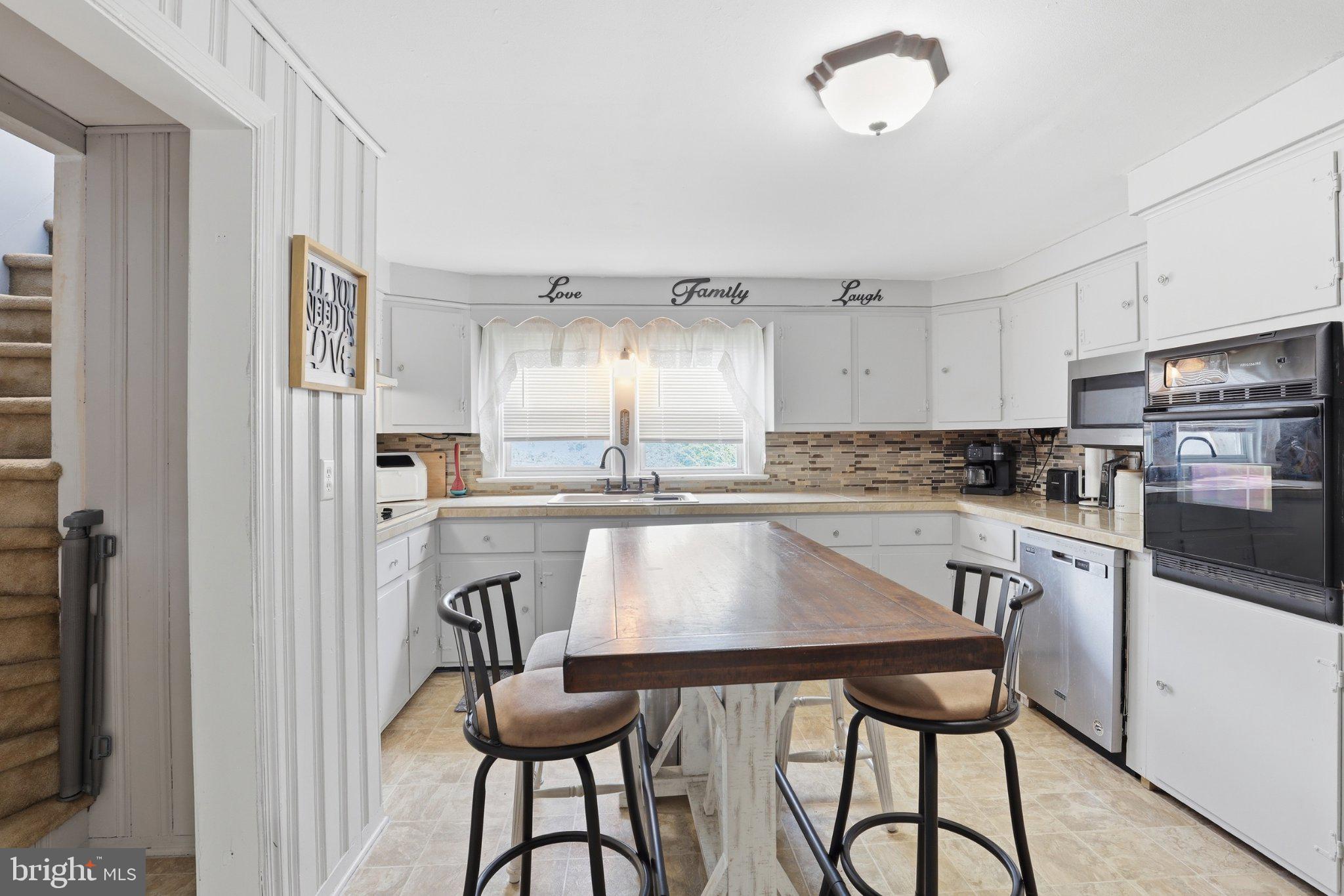 2547 Chance Road Clayton, DE 19938 - Photo 20 of 50 Charming kitchen with modern touches.