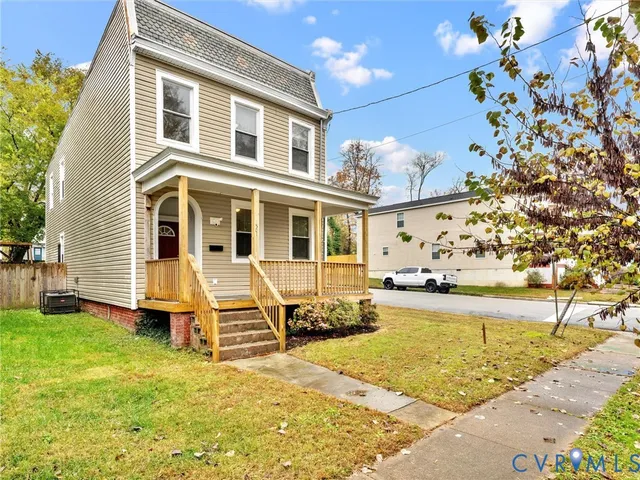 a house view with a garden space