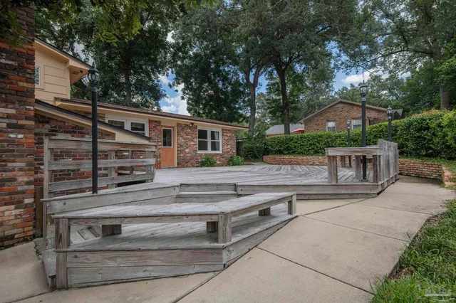 $539,900 | 2201 Dupont Drive, Pensacola, FL 32503
