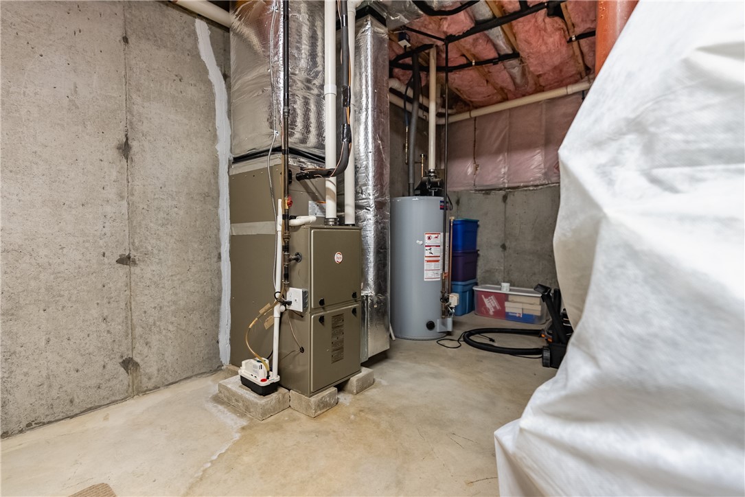 121 Ashbrook Drive Cranston, RI 02921 - Photo 37 of 41