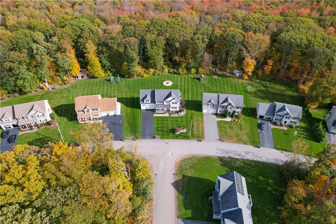 121 Ashbrook Drive Cranston, RI 02921 - Photo 39 of 41