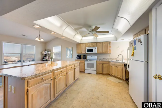 $1,700,000 | 8517 South Old Oregon Inlet Road, Nags Head, NC 27959