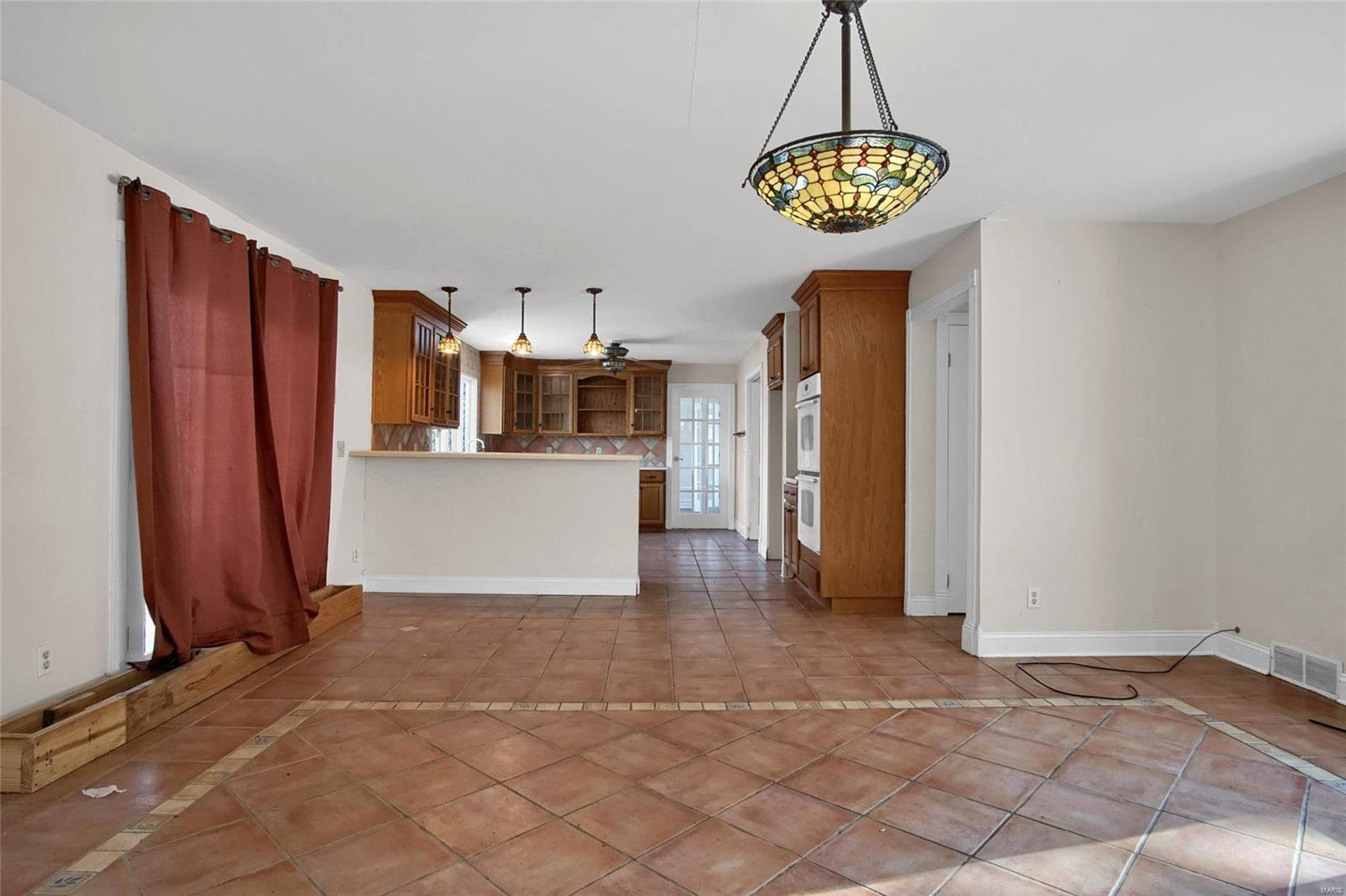 10715 Hickory Flat Road Highland, IL 62249 - Photo 17 of 38