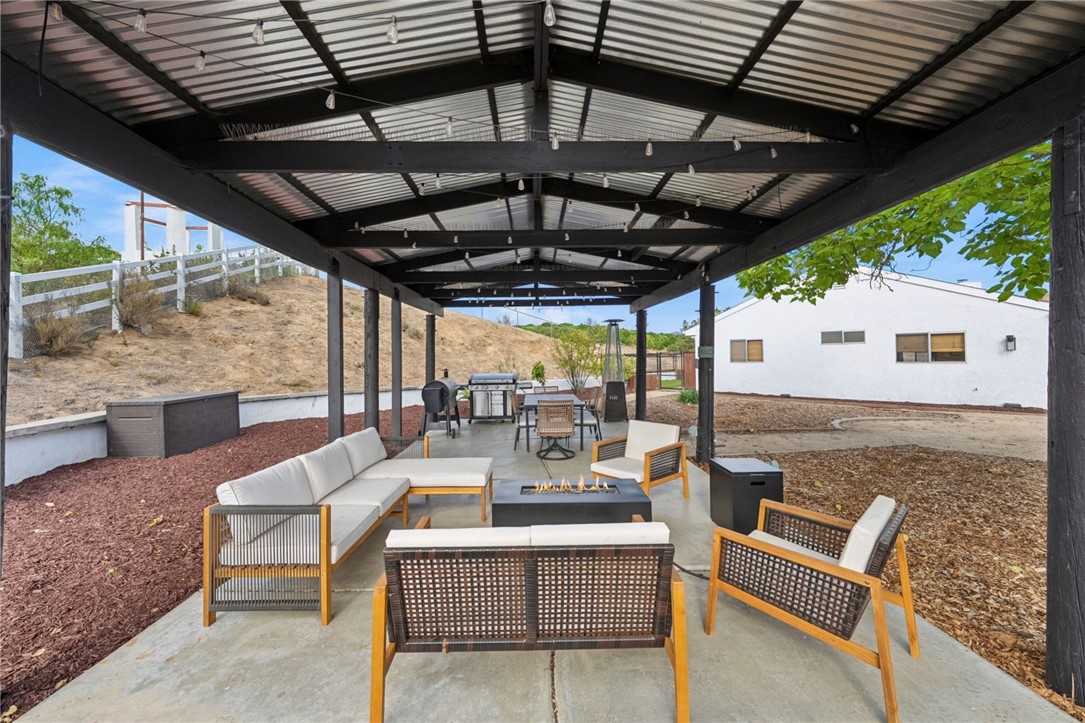 40752 Los Amantes Road Temecula, CA 92592 - Photo 39 of 64