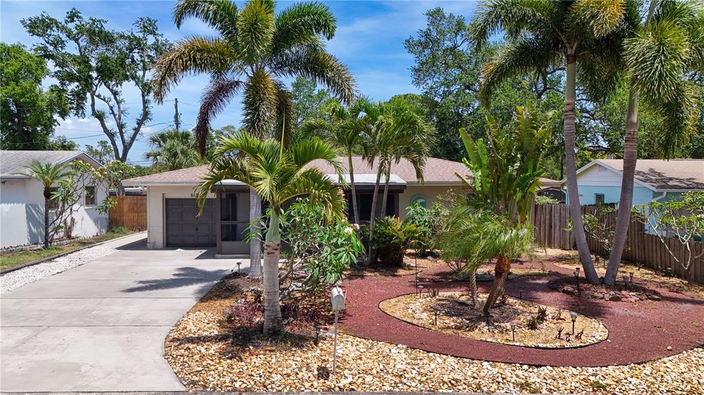 5135 101st Street North St. Petersburg, FL 33708 - Photo 2 of 46 a view of a house with a patio