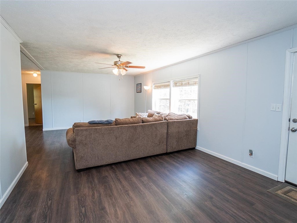 153 Point Lookout Road Townville, SC 29689 - Photo 7 of 30 Gallery Image 7