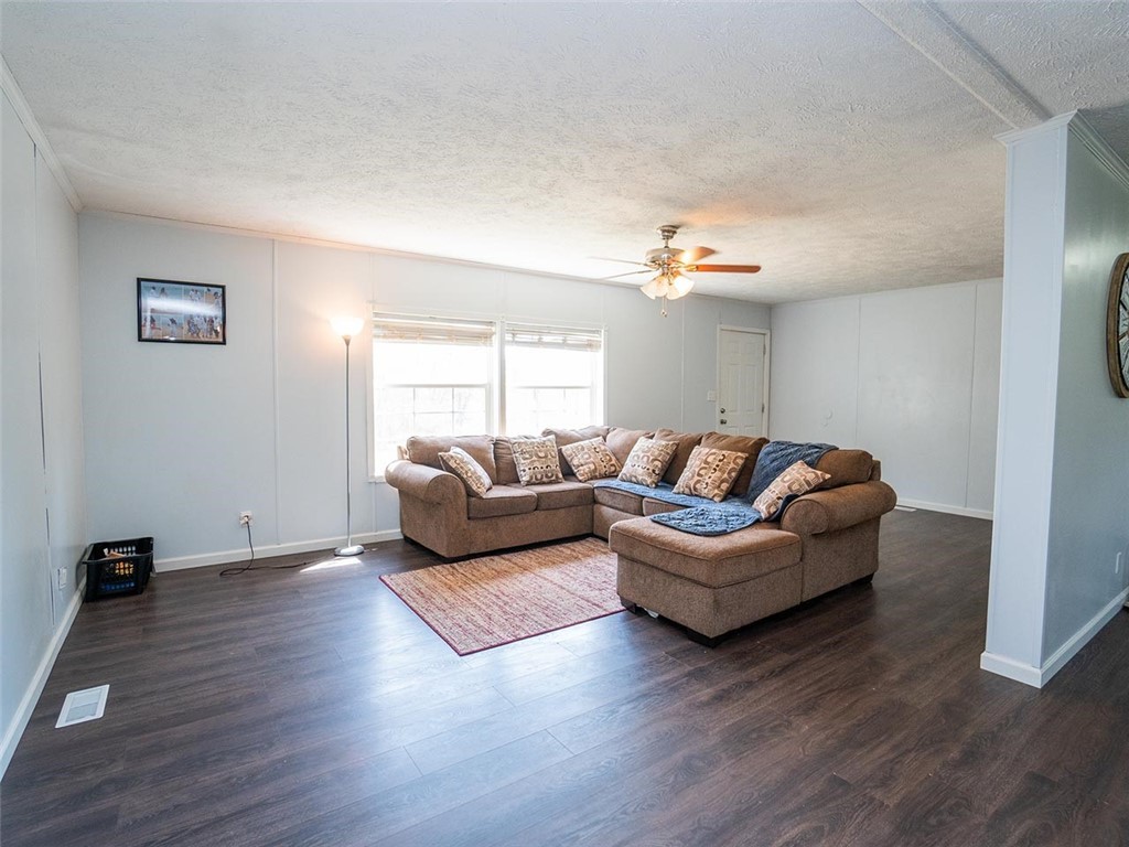 153 Point Lookout Road Townville, SC 29689 - Photo 8 of 30 Gallery Image 8