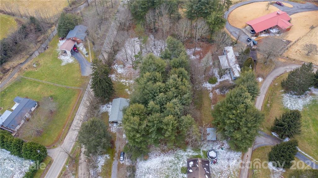 117 Bluebird Hill Road Canton, NC 28716 - Photo 23 of 34 Gallery Image 23