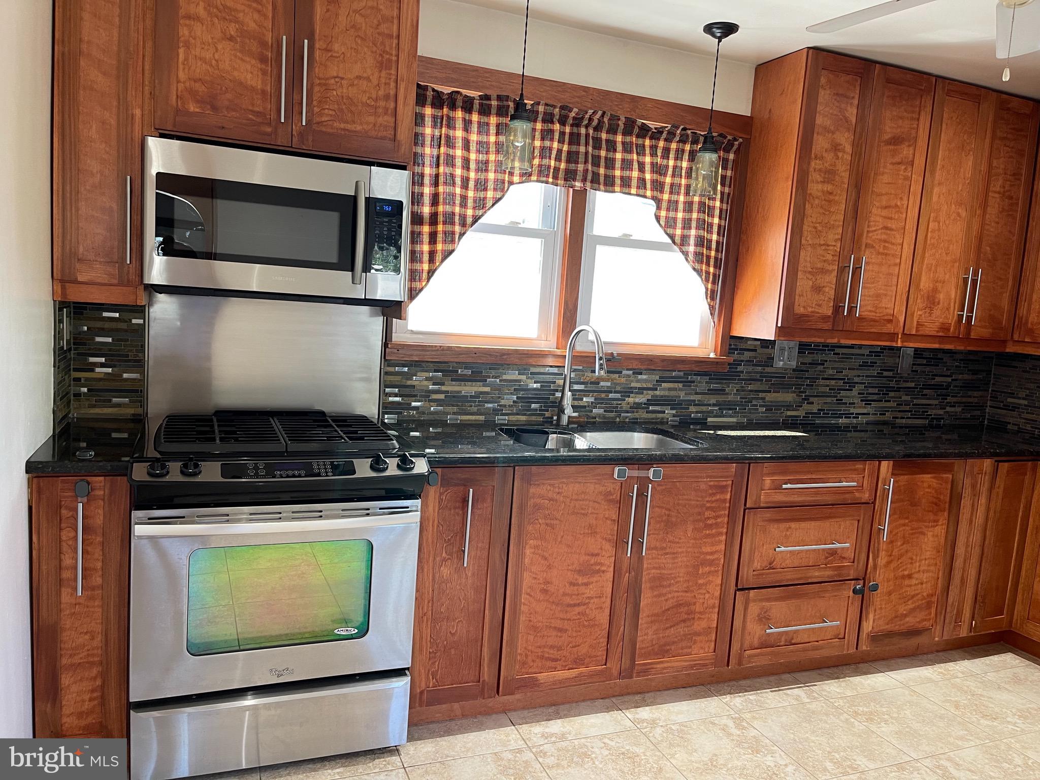 33 Harvard Road Pennsville, NJ 08070 - Photo 8 of 43