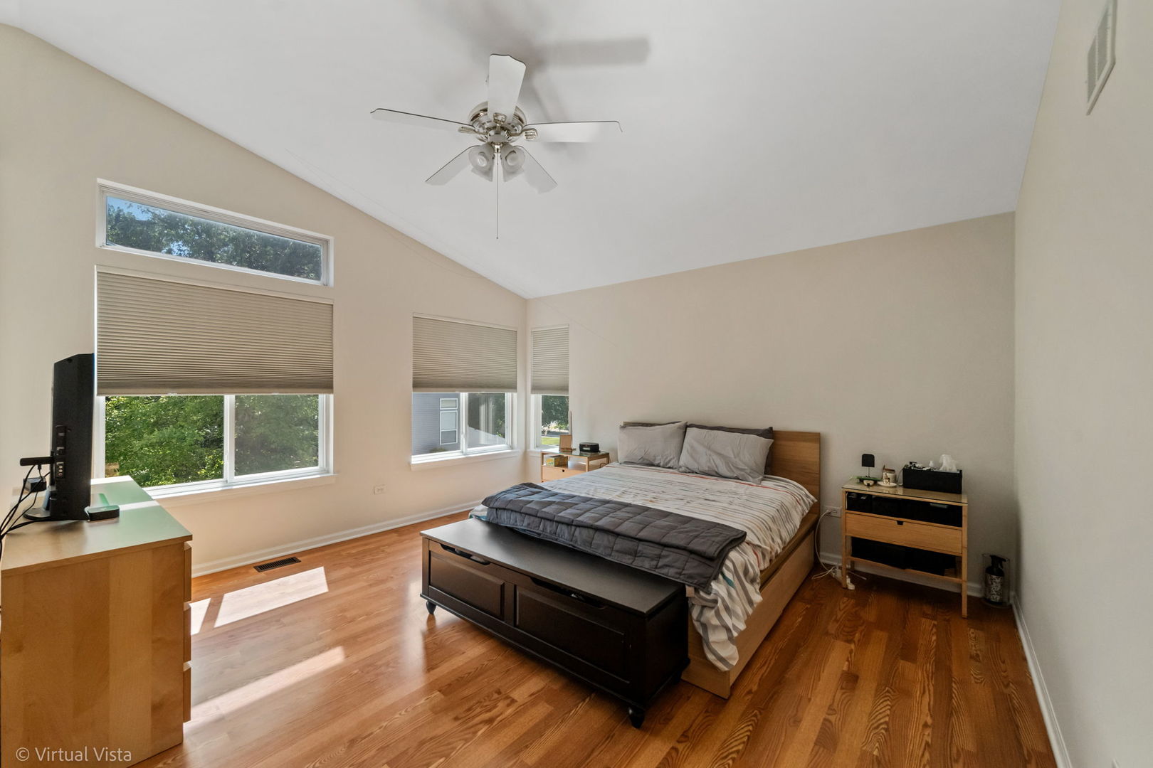 224 Willow Bend Bolingbrook, IL 60490 - Photo 24 of 41 a bedroom with a bed and a window
