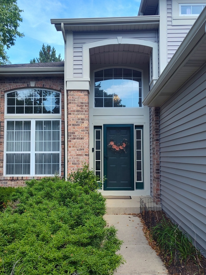 224 Willow Bend Bolingbrook, IL 60490 - Photo 3 of 41 a view of the front door of a house