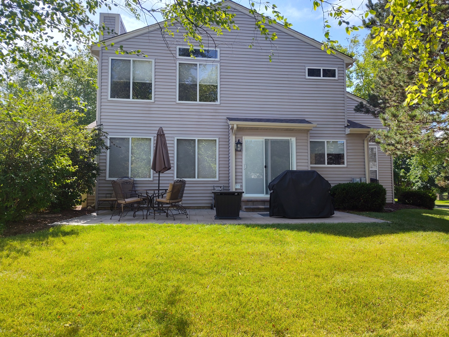 224 Willow Bend Bolingbrook, IL 60490 - Photo 4 of 41 a view of house with swimming pool in front of garden