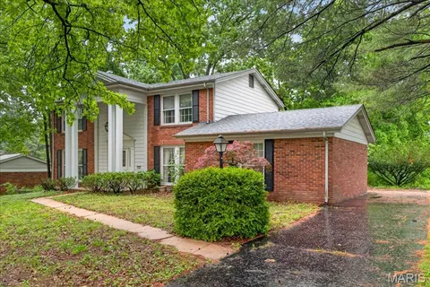 $450,000 | 315 Portico Drive, Chesterfield, MO 63017
