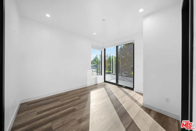 $8,500 | 5812 Willis Avenue, Sherman Oaks, CA 91411