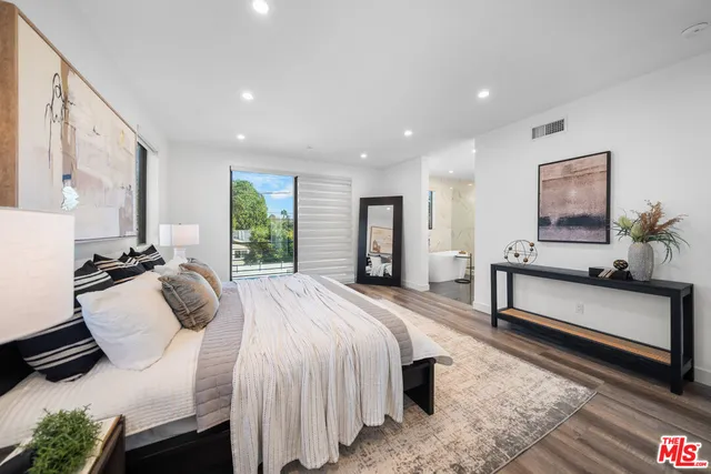 $8,500 | 5812 Willis Avenue, Sherman Oaks, CA 91411