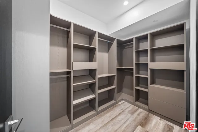 $8,500 | 5812 Willis Avenue, Sherman Oaks, CA 91411