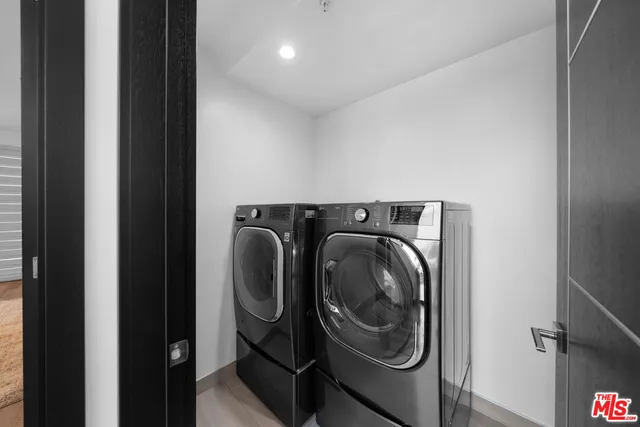 $8,500 | 5812 Willis Avenue, Sherman Oaks, CA 91411