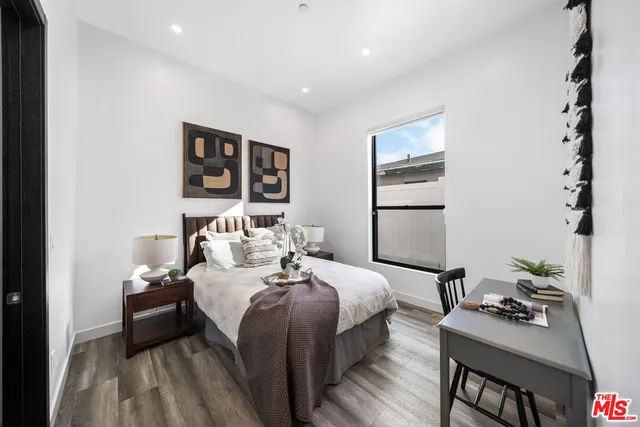 $8,500 | 5812 Willis Avenue, Sherman Oaks, CA 91411