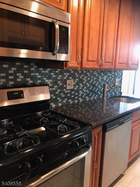 9 River Road, Unit D Nutley, NJ 07110 - Photo 4 of 5