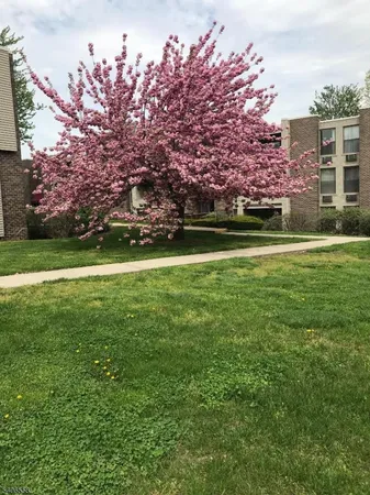 $2,500 | 9 River Road, Unit D, Nutley, NJ 07110