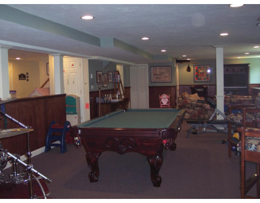 1 Connelly Hill Road Hopkinton, MA 01748 - Photo 25 of 30 Gallery Image 25