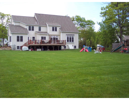 1 Connelly Hill Road Hopkinton, MA 01748 - Photo 26 of 30 Gallery Image 26