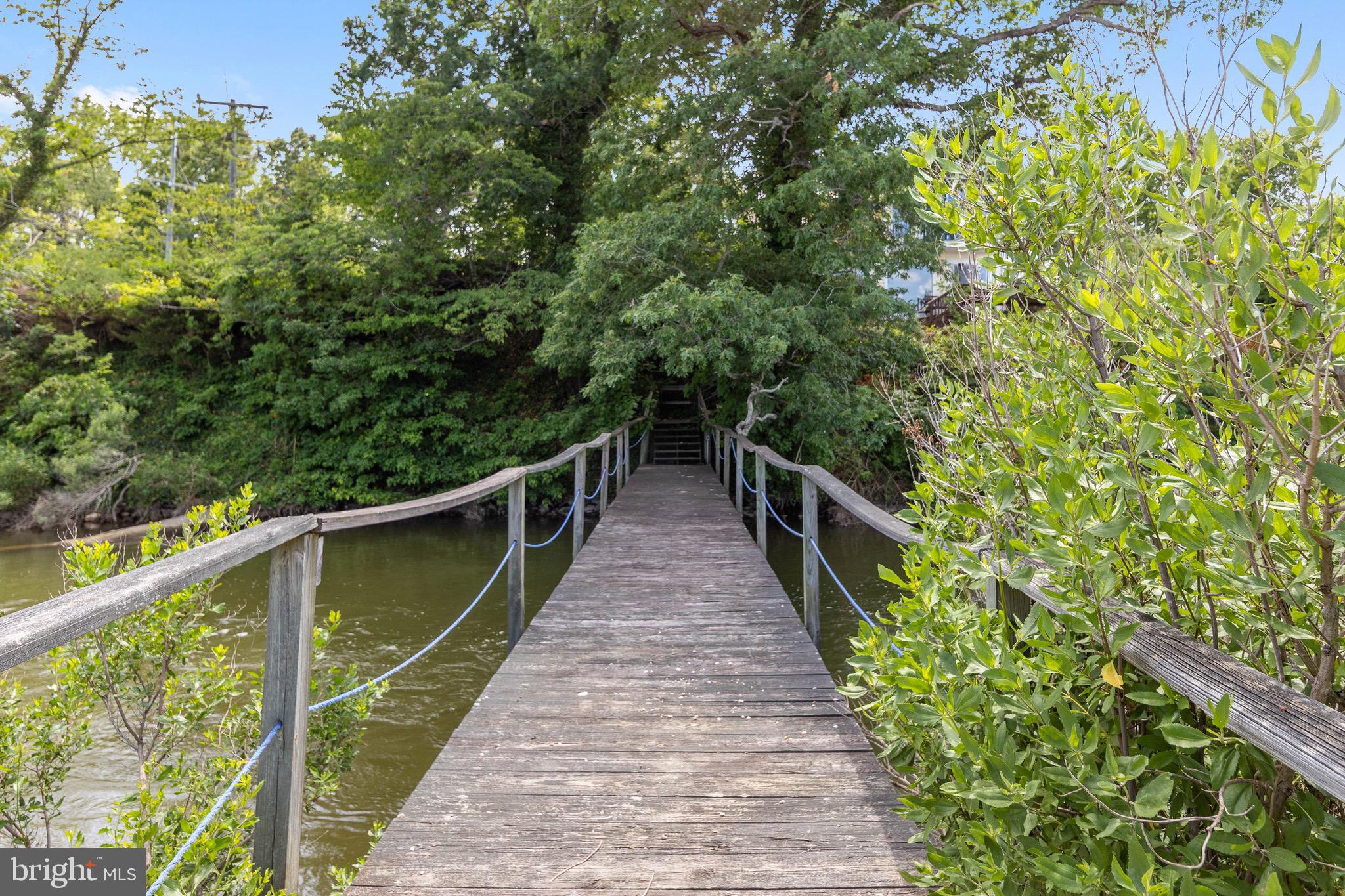 20947 Ridge Road Colonial Beach, VA 22443 - Photo 53 of 65 Walkway
