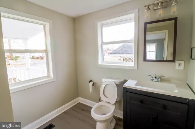 $465,000 | 315 Riverside Drive, Baltimore, MD 21221