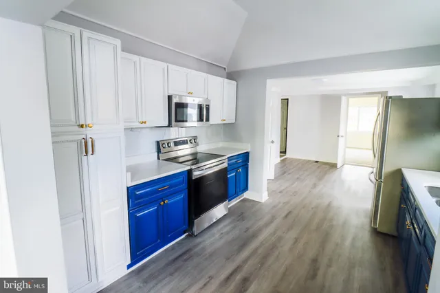 $465,000 | 315 Riverside Drive, Baltimore, MD 21221