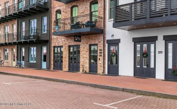 $1,078,000 | 145 Republic Street, Unit 331, Madison, MS 39110