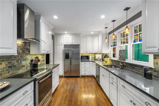 $749,900 | 650 Pinetree Drive, Decatur, GA 30030