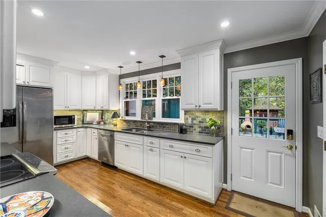 $749,900 | 650 Pinetree Drive, Decatur, GA 30030