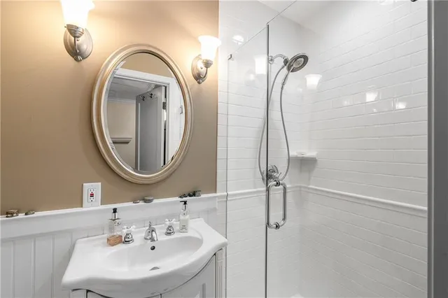 $749,900 | 650 Pinetree Drive, Decatur, GA 30030