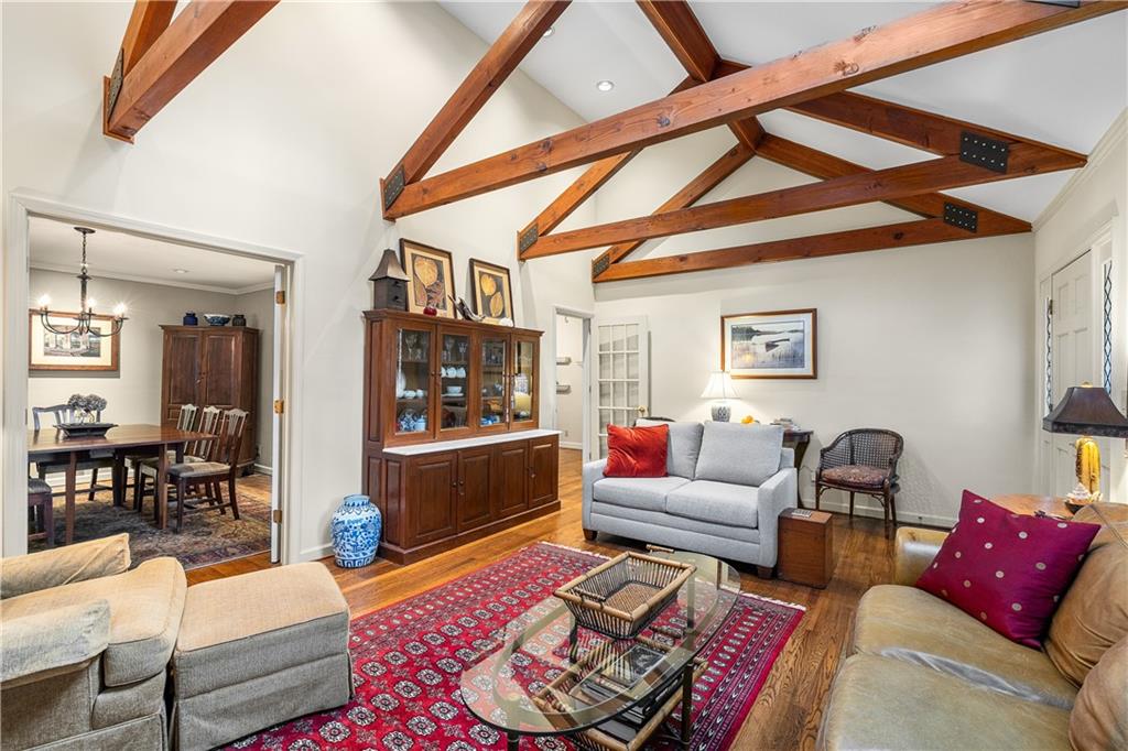 650 Pinetree Drive Decatur, GA 30030 - Photo 8 of 31